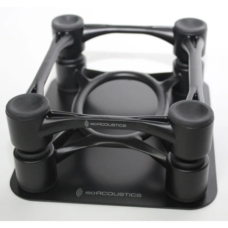 IsoAcoustics Aperta — supporto nero sulla piastra di supporto