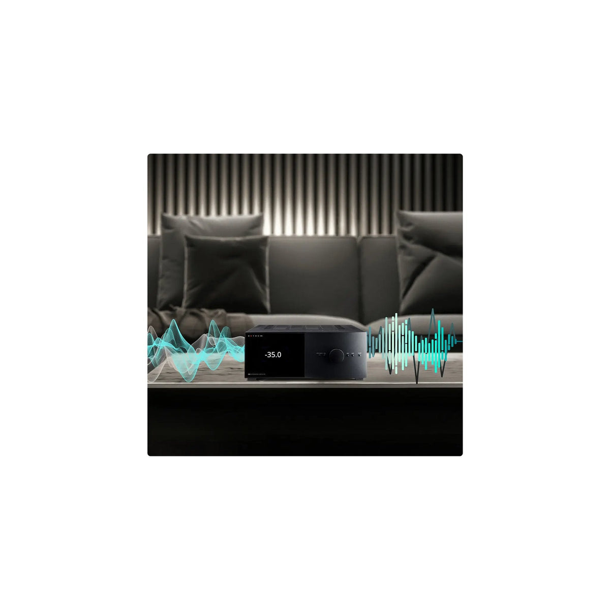 Anthem STR Integrated Amplifier — Foto ambientata