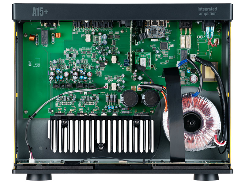 Arcam A15+ — Dettaglio