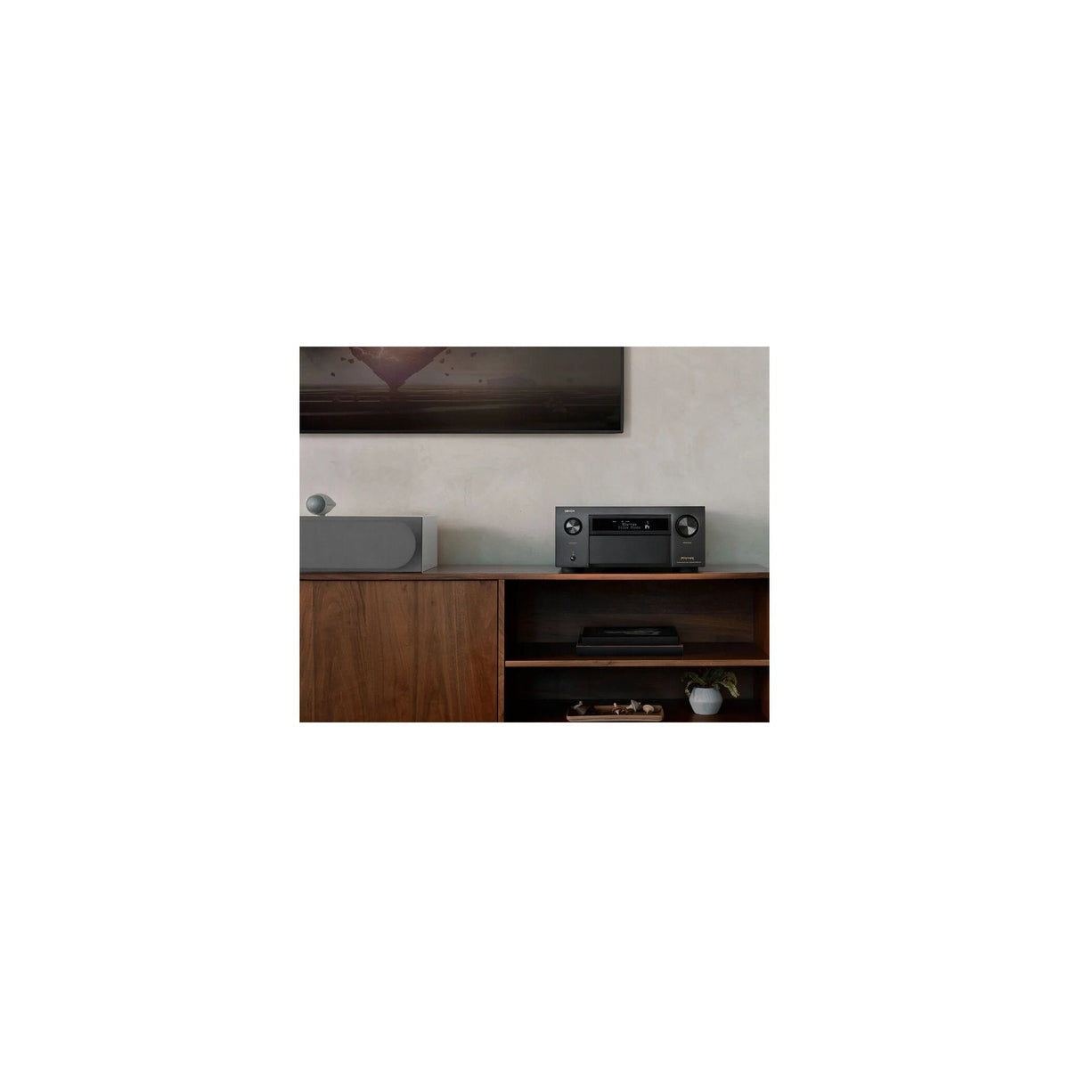 Denon AVC-A1H, foto ambientata
