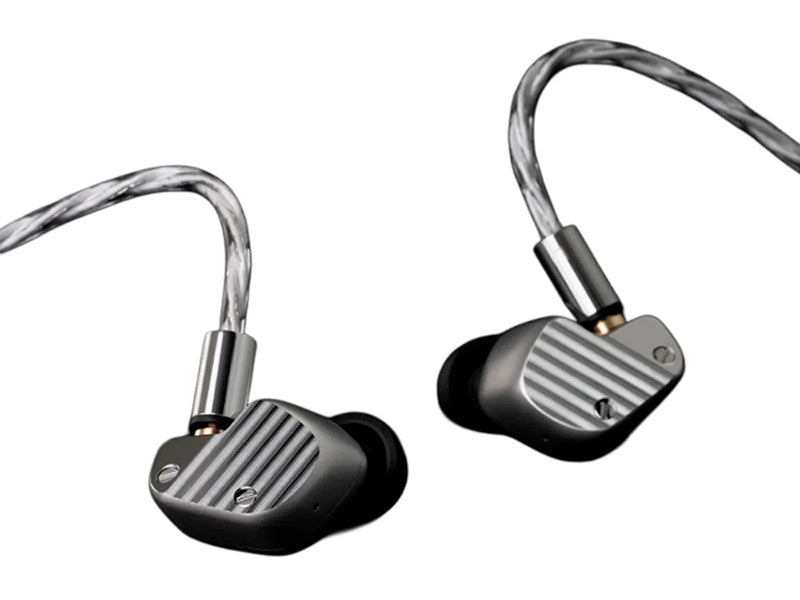 Final Audio A10000, vista frontale