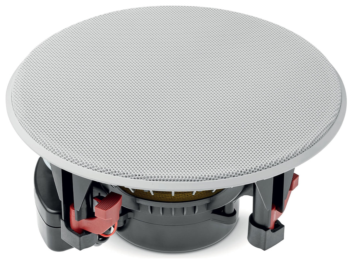 Focal Littora 200 ICW6, vista di tre quarti, con griglia