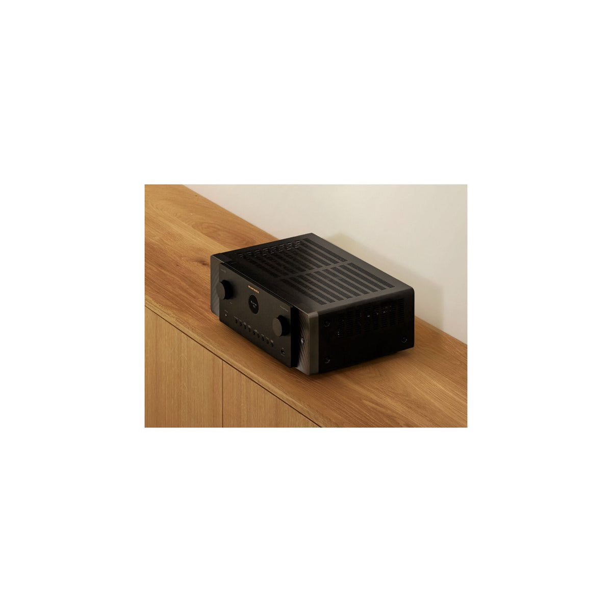 Marantz CINEMA 60 DAB — Foto ambientata