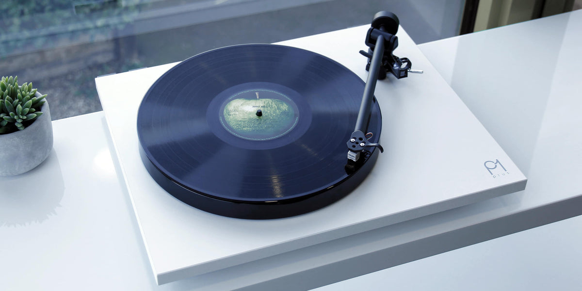 Rega Planar 1 Plus, foto ambientata