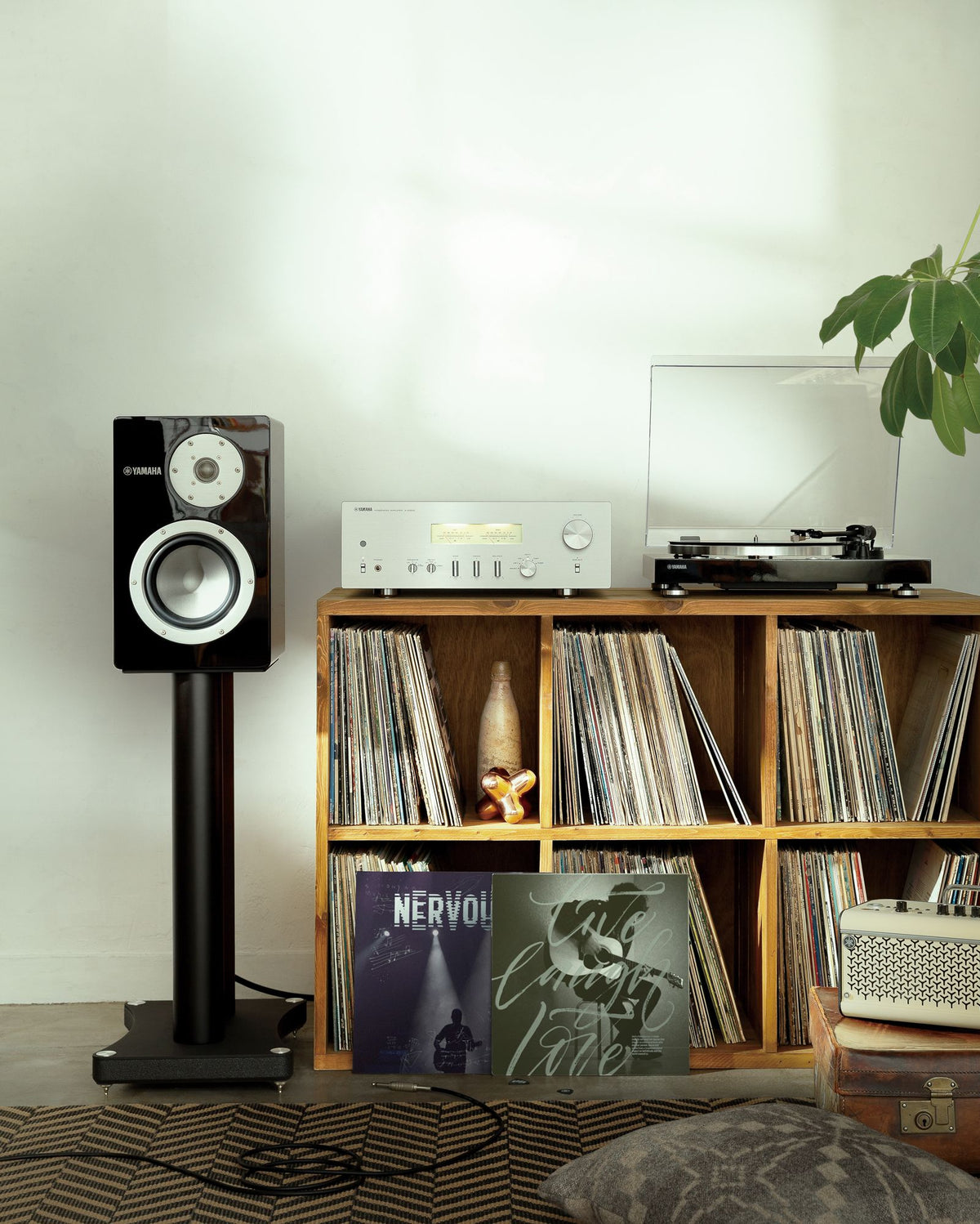 Yamaha A-S1200 — Foto ambientata
